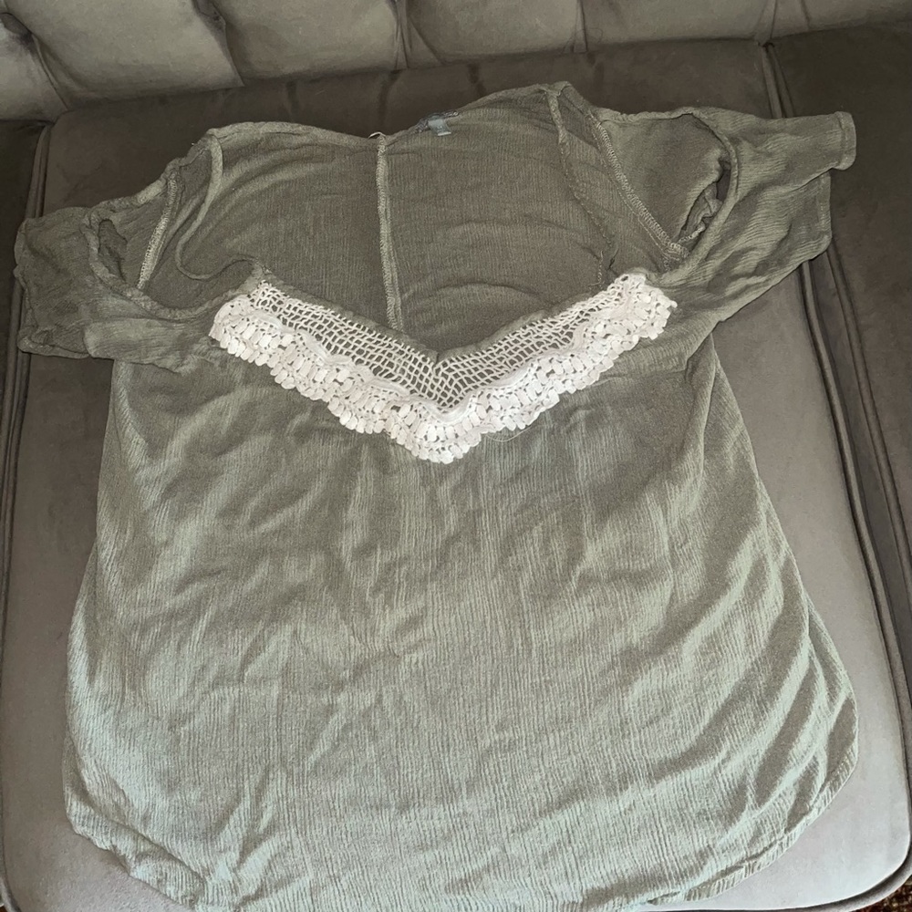 Green medium open shoulder women’s blouse